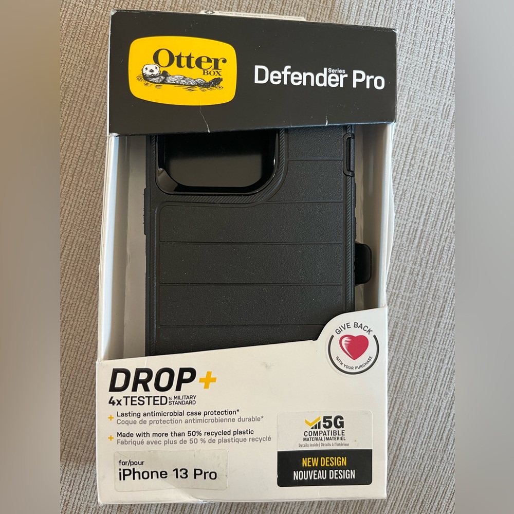 Otter box defender Pro (black) iPhone 13 Pro. Drop 4X tested. NWOT
